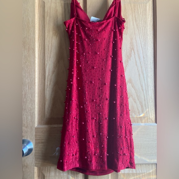 Red Windsor dress - Picture 2 of 2